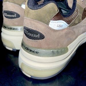 NEW BALANCE JJJOUND COLLABORATION SNEAKERS GREAT PRICE. SIZE 8 MENS.